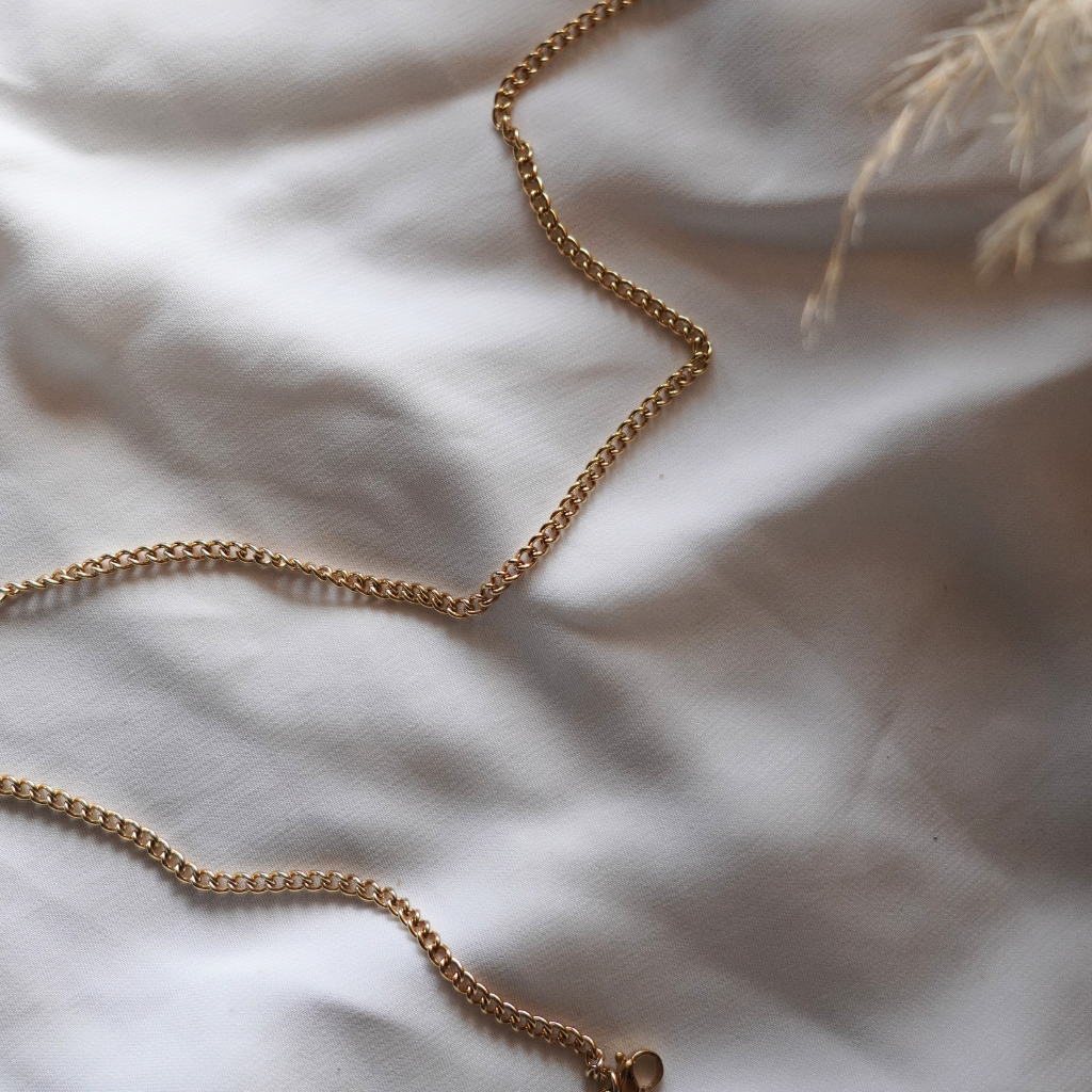 Petite Link Necklace