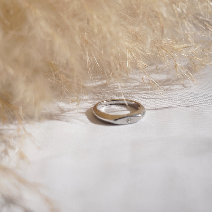 Petite Star Ring Silver