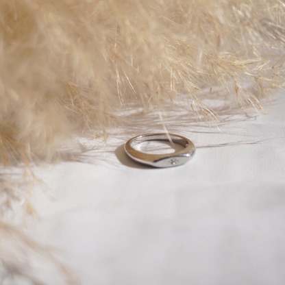 Petite Star Ring Silver