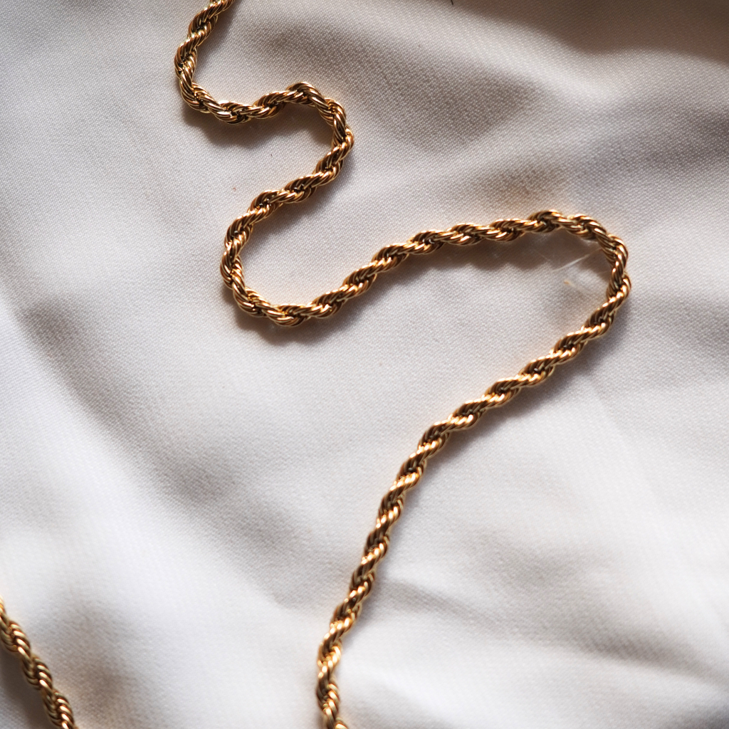 Twist of Fate Necklace